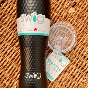 Swig Life Black Tumbler with Lid